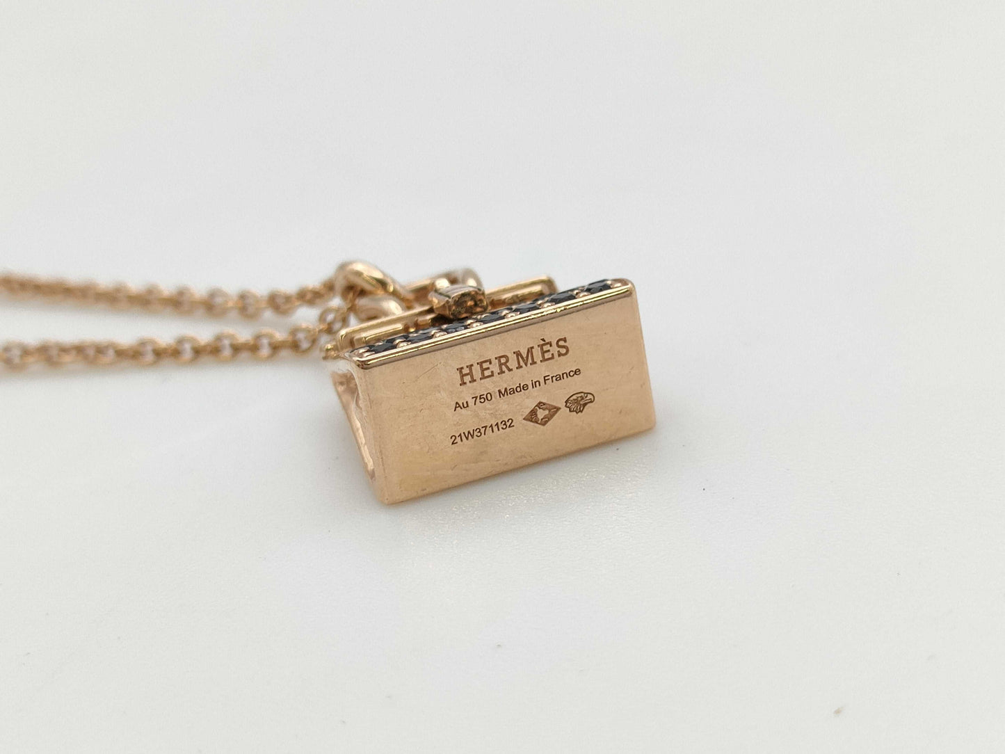 HERMES Kelly Spinel PG Au750 11.4g Necklace
