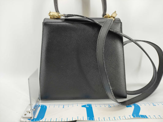 Salvatore Ferragamo Gancini Ferragamo Gancini Shoulder Bag Black Handbag