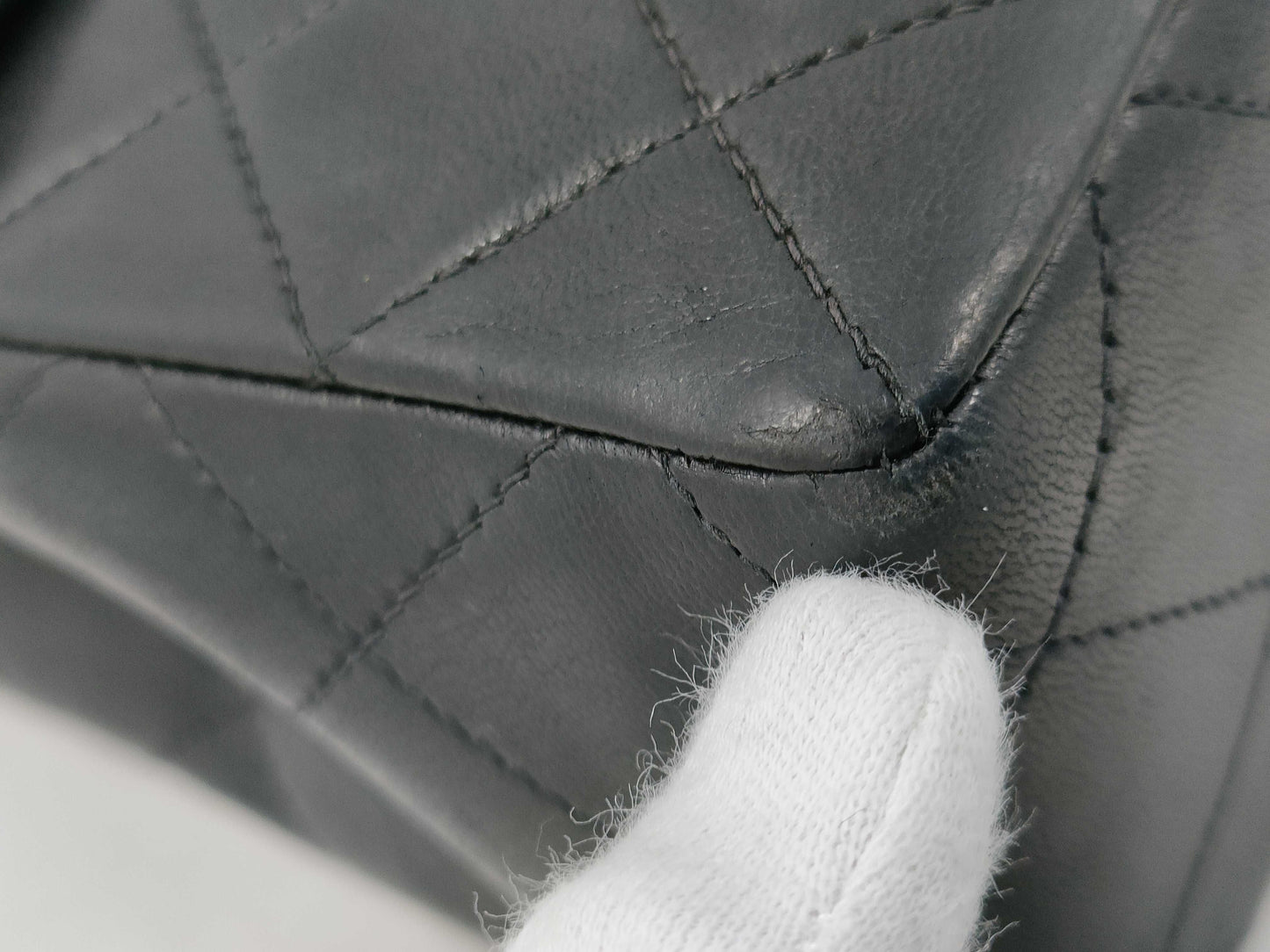 CHANEL Mini Matelasse Lambskin Single Flap Single Chain Bag in Black with Gold Hardware, 2013998, No. 2, Shoulder Bag