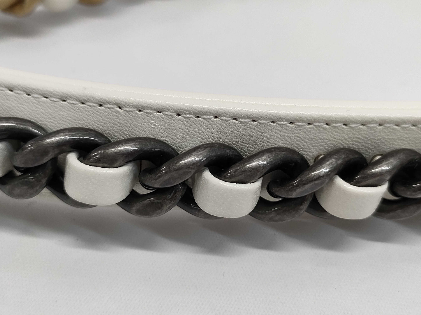 CHANEL 19 Bag White Lambskin Chain Shoulder Bag