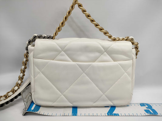 CHANEL 19 Bag White Lambskin Chain Shoulder Bag