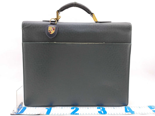 LOUIS VUITTON Taiga Serviette Clado Business Bag, Green