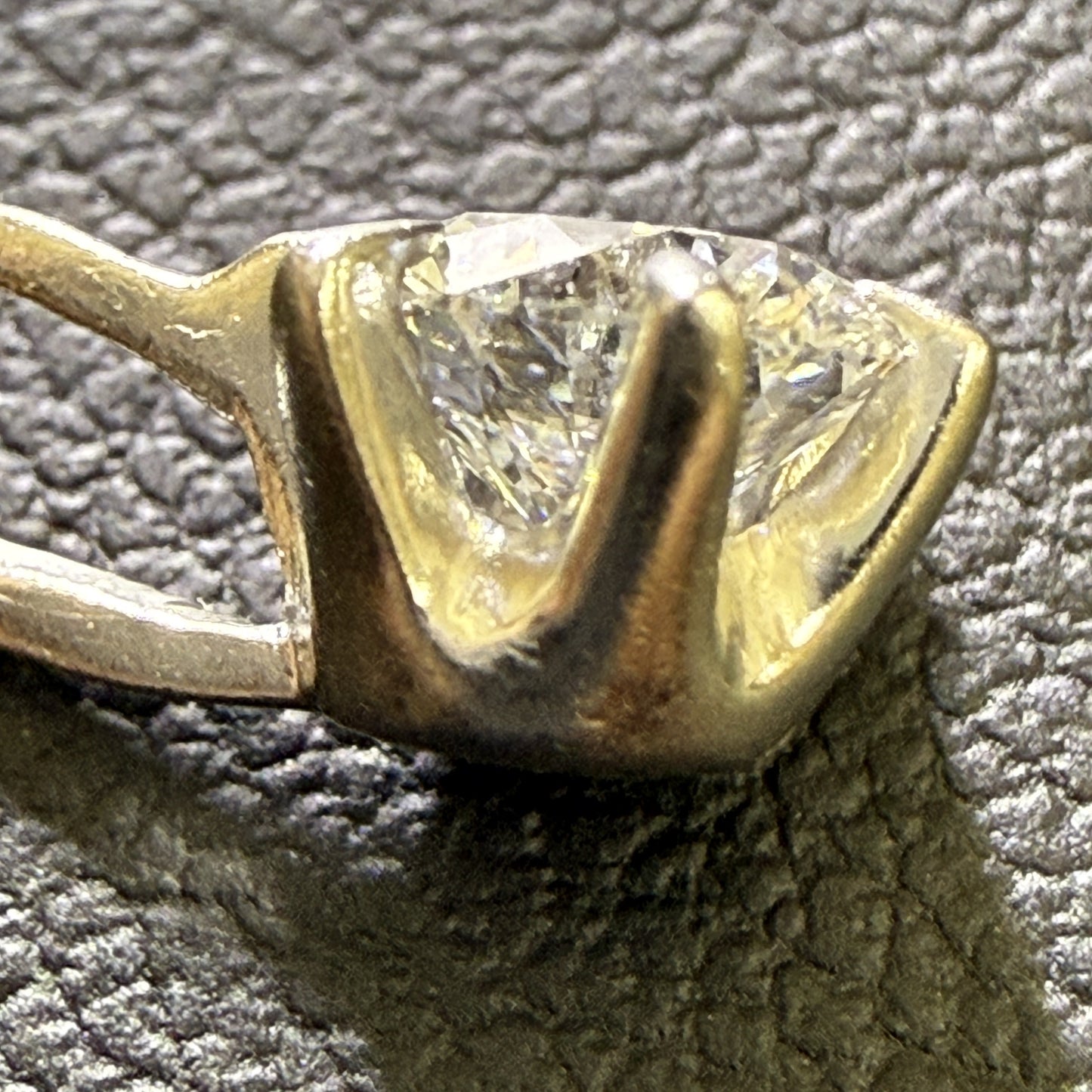 D0.334ct PT900 0.5g Pendant Top