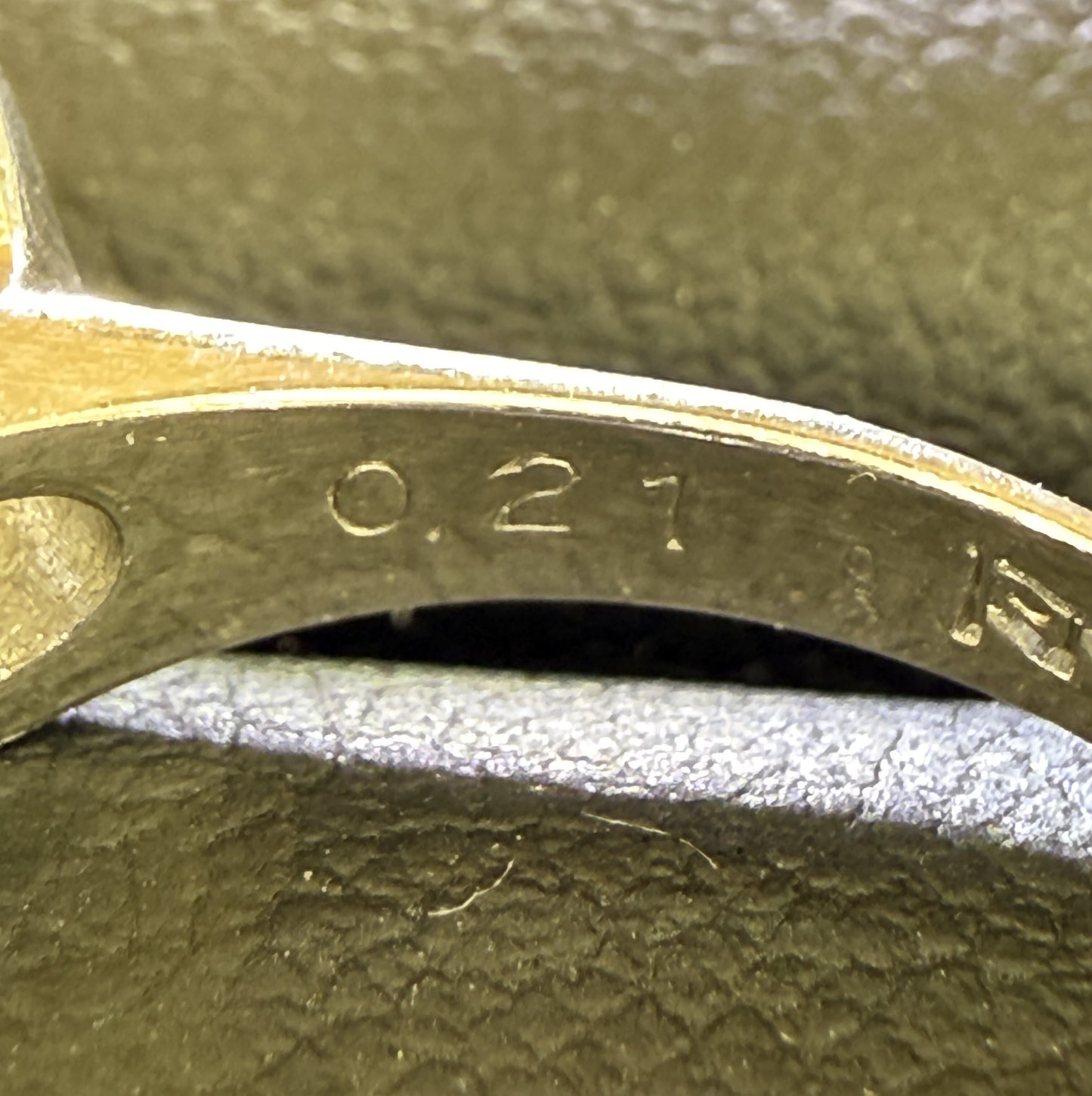 D0.21ct PT900 3.7g Ring