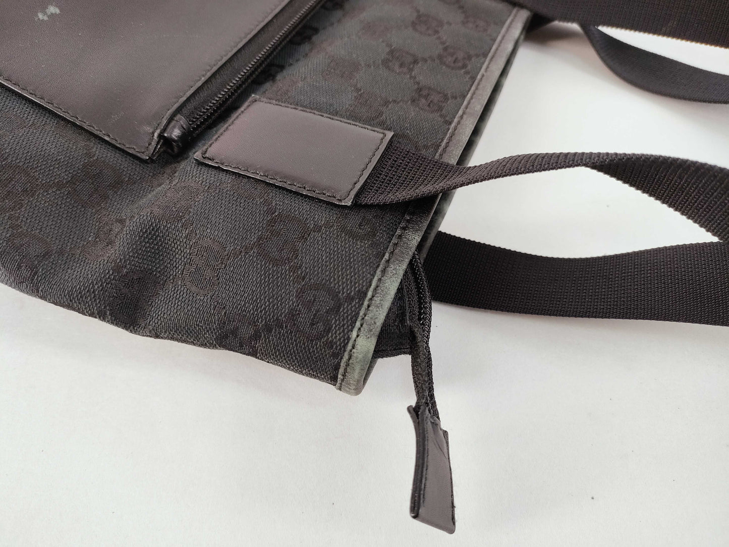 GUCCI GG Canvas Tote Bag 019/0402