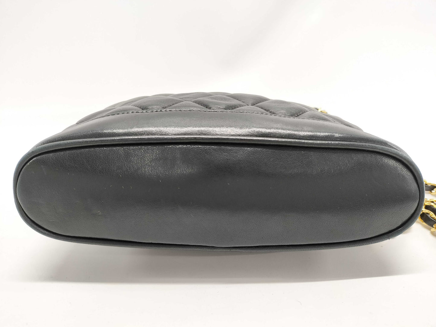 CHANEL Matelasse Chain Shoulder Bag Lambskin Shoulder Bag