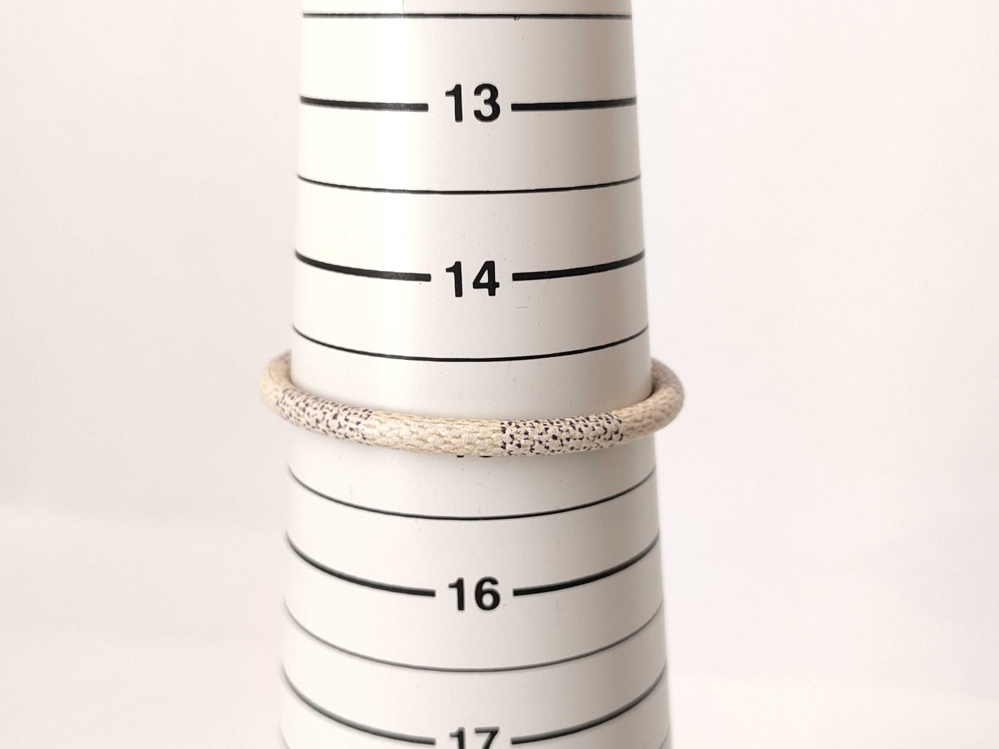 LOUIS VUITTON Damier Azur Bracelet Louis Vuitton Damier Azur Bracelet Keep It Azur M6607E Bracelet/Bangle