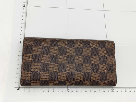 LOUIS VUITTON Damier Louis Vuitton Damier Portefeuille Sarah N61734/CA1099 Wallet with Box, Dust Bag, and Initials