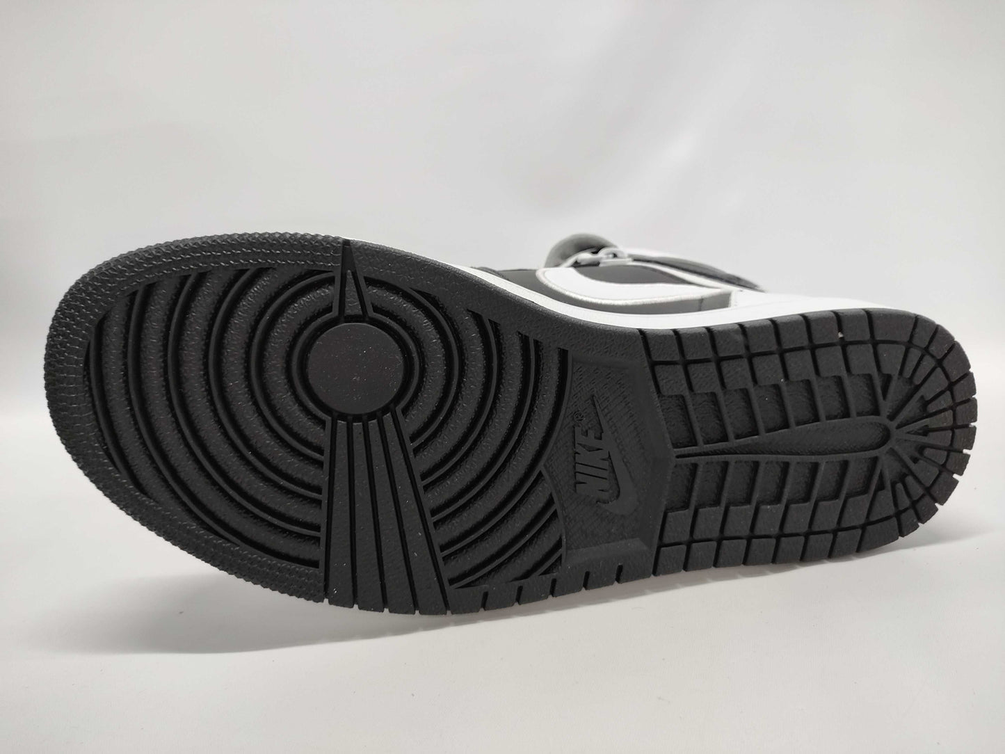 NIKE Jordan 1 size 26 sneakers