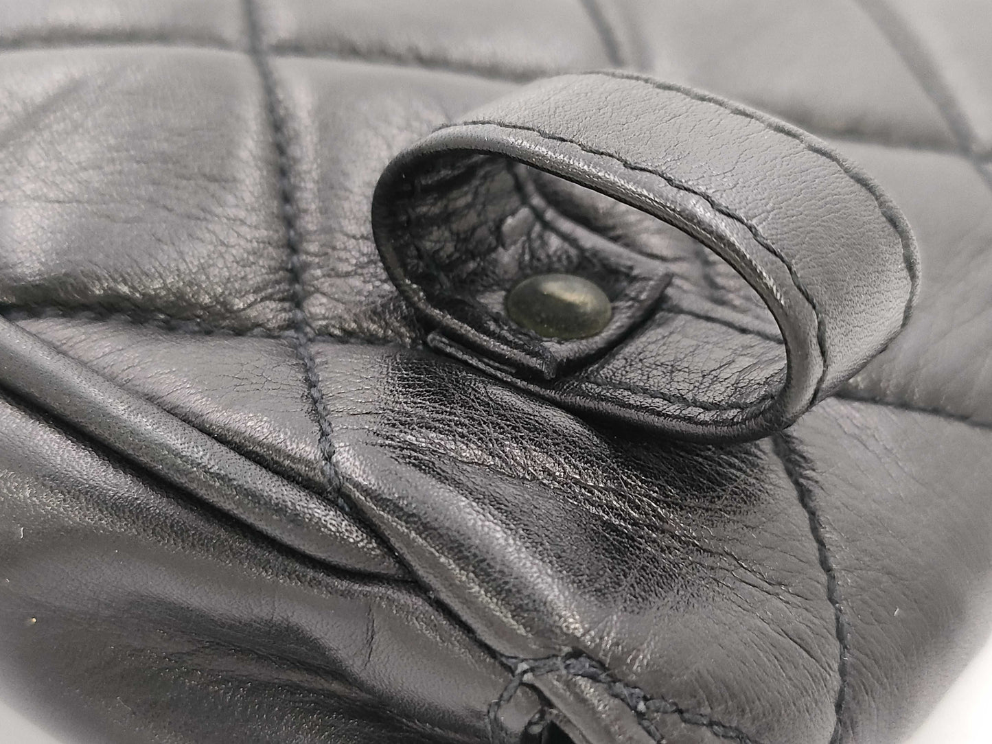 CHANEL Matlasse Waist Bag