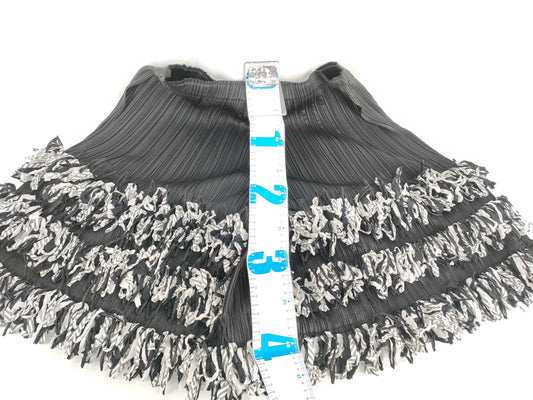 ISSEY MIYAKE Pleats Please Issey Miyake Fringe Shorts Skirt-Style Pants