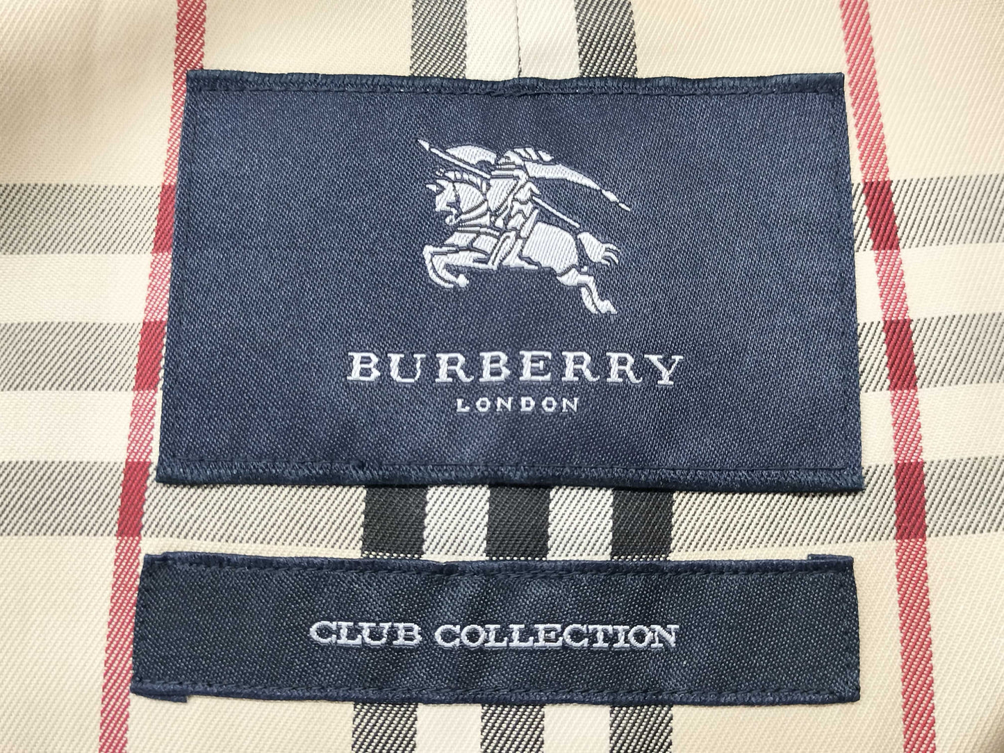 BURBERRY London Tagged Coat Nova Check Beige Coat