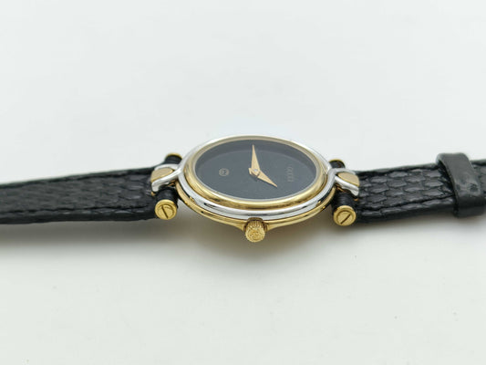 GUCCI 4500L 075-290 Quartz Immovable Women's Watch