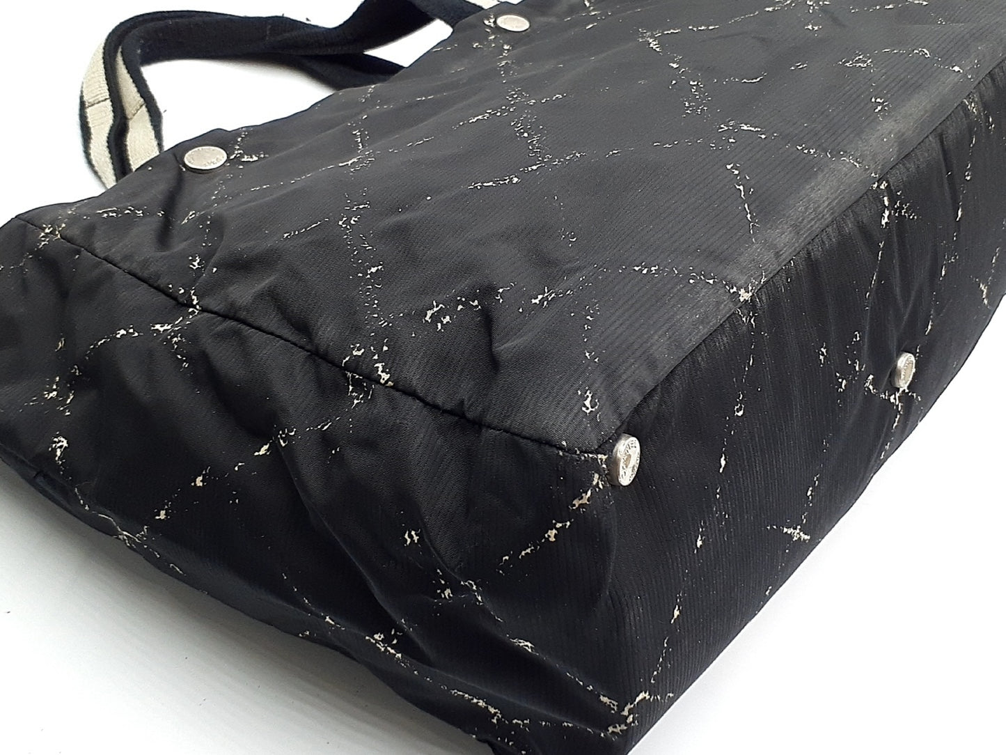 CHANEL Old Travel Line Black Nylon 6th Series Tote Bag