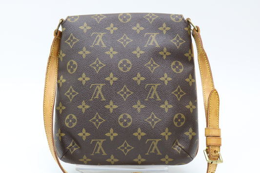LOUIS VUITTON Monogram Musette Salsa Shoulder Bag