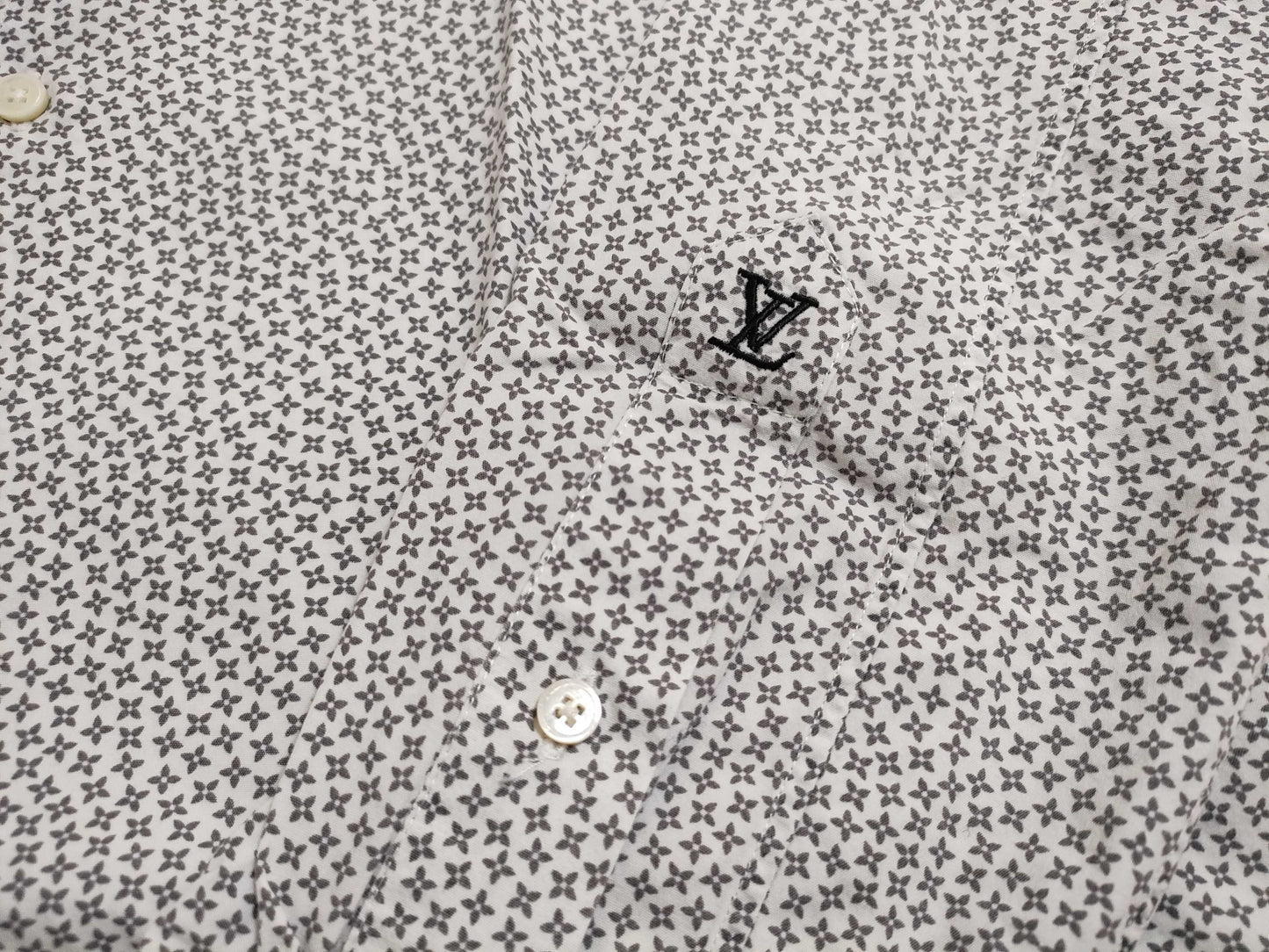 LOUIS VUITTON Men's Monogram Floral Shirt LOUIS VUITTON Shirt