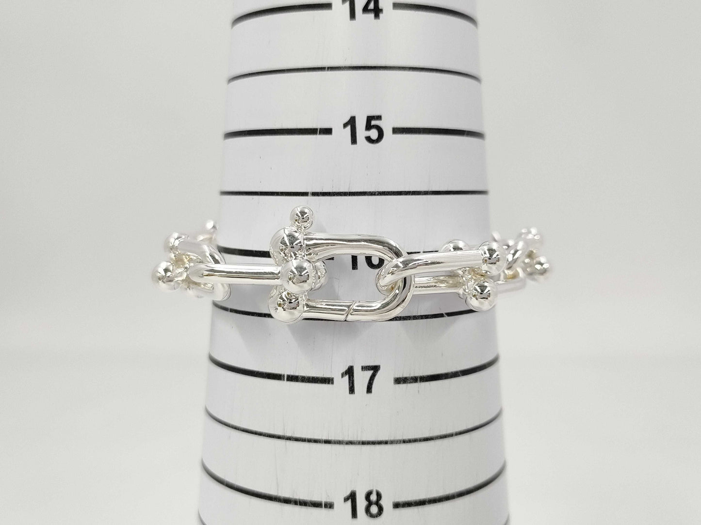 Tiffany&Co. Tiffany Hardware Large Link Bracelet 14-Frame Bracelet Bangle