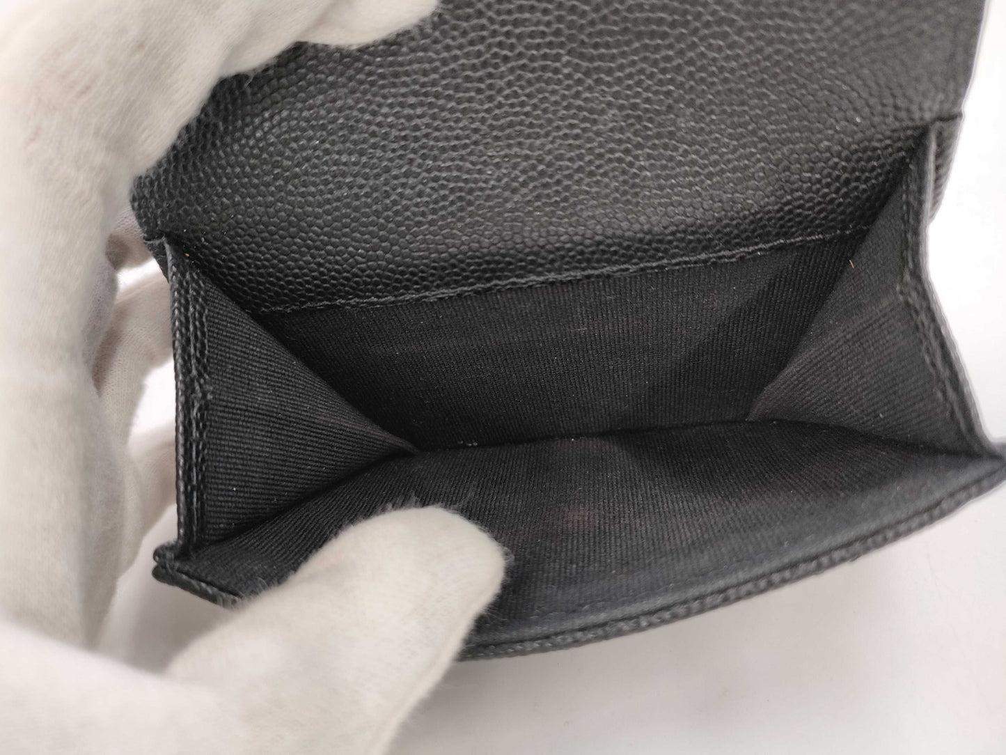 CHANEL Matlasse Small Flap Wallet Caviar Skin Wallet