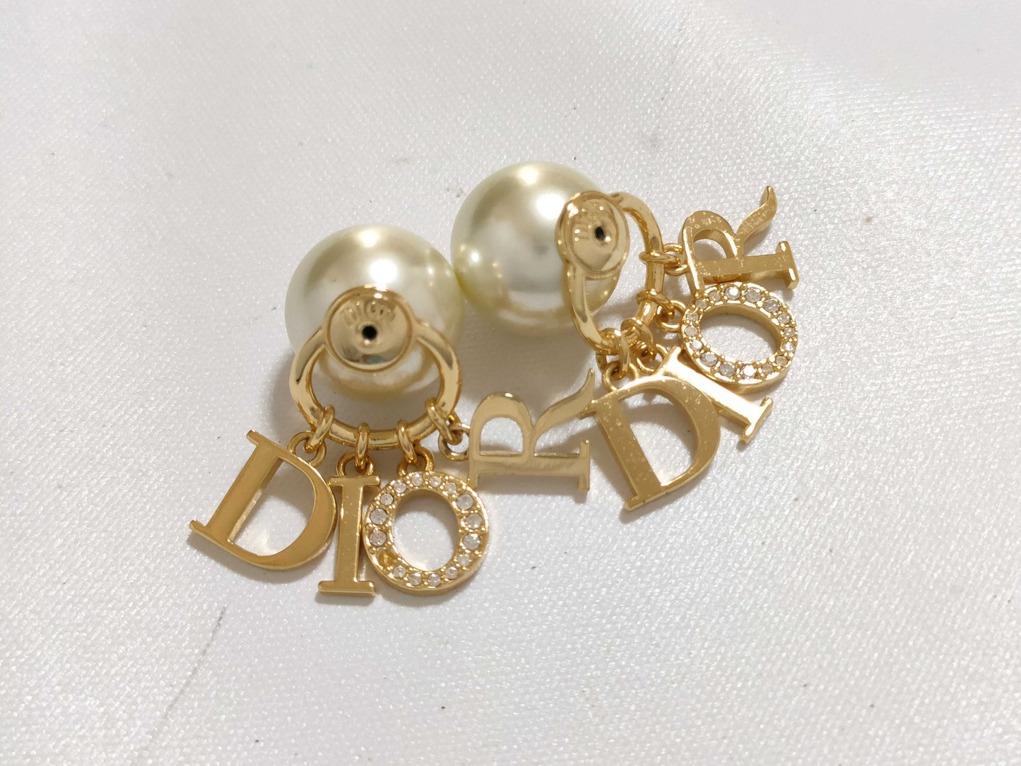 Dior Dior Tribal Pearl Earrings Gold Earrings