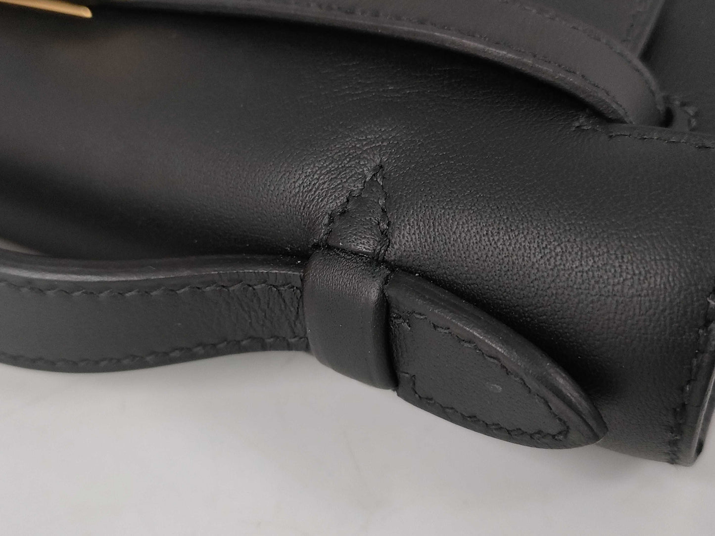 HERMES Pochette Kelly Vosswift Black GP Gold Hardware U-Engraved Handbag