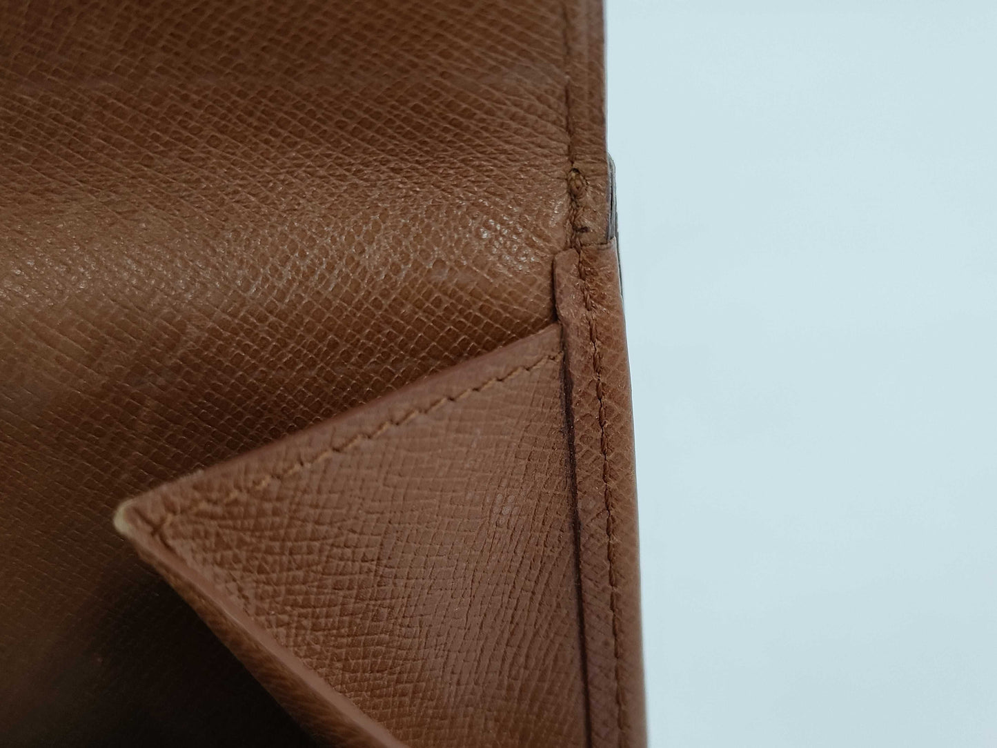 LOUIS VUITTON Branded Wallet Louis Vuitton Wallet