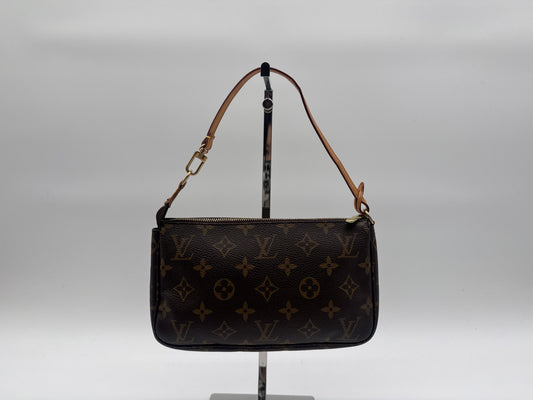 LOUIS VUITTON LOUIS VUITTON Pochette Accessoir Monogram Pouch Pouch