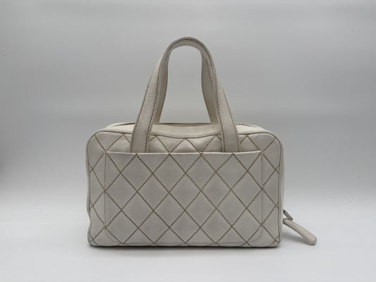 CHANEL CHANEL Handbag Wild Stitch Cocomark Matlasse White Handbag