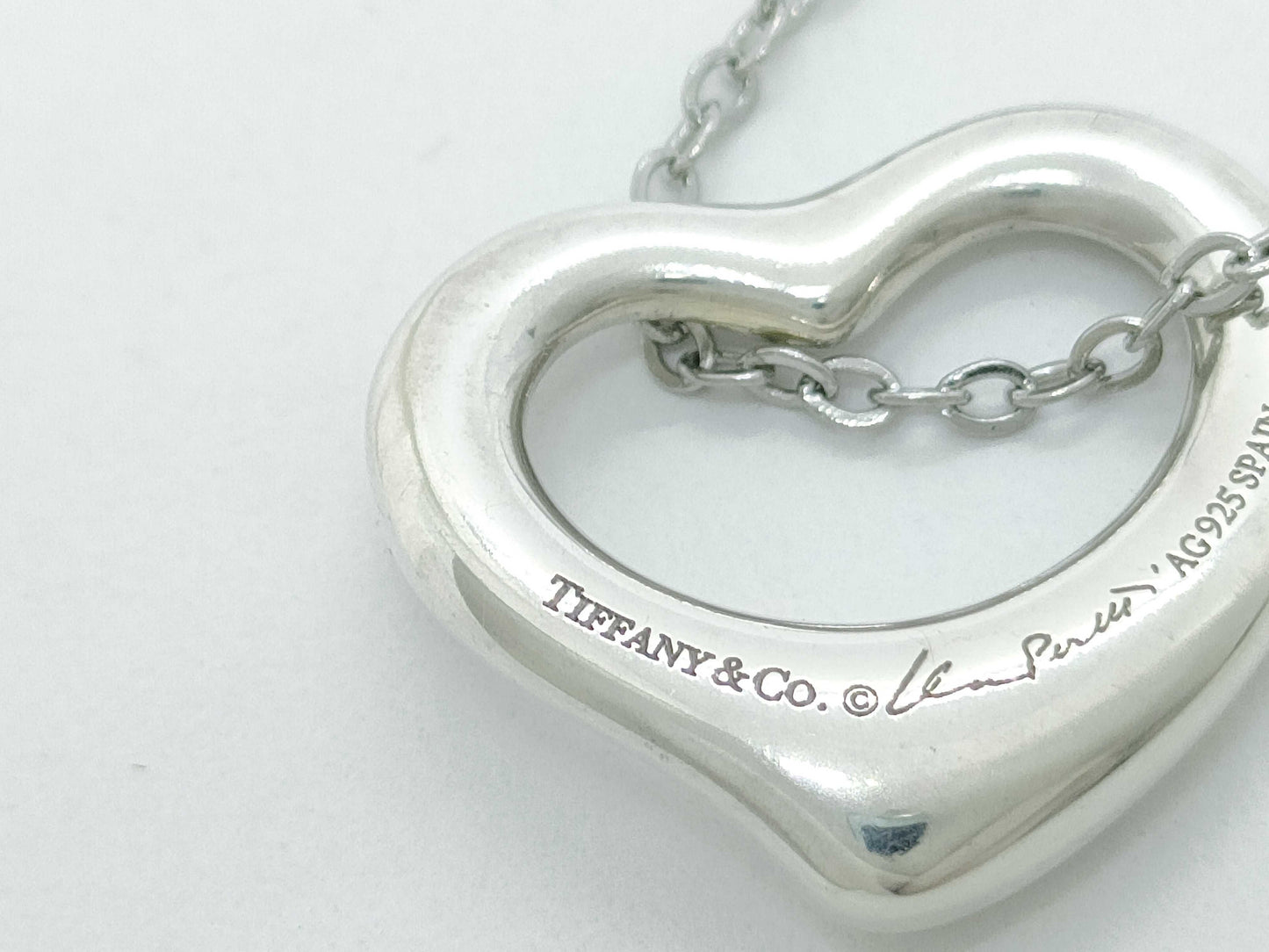Tiffany & Co. Open Heart Necklace, 3.2g