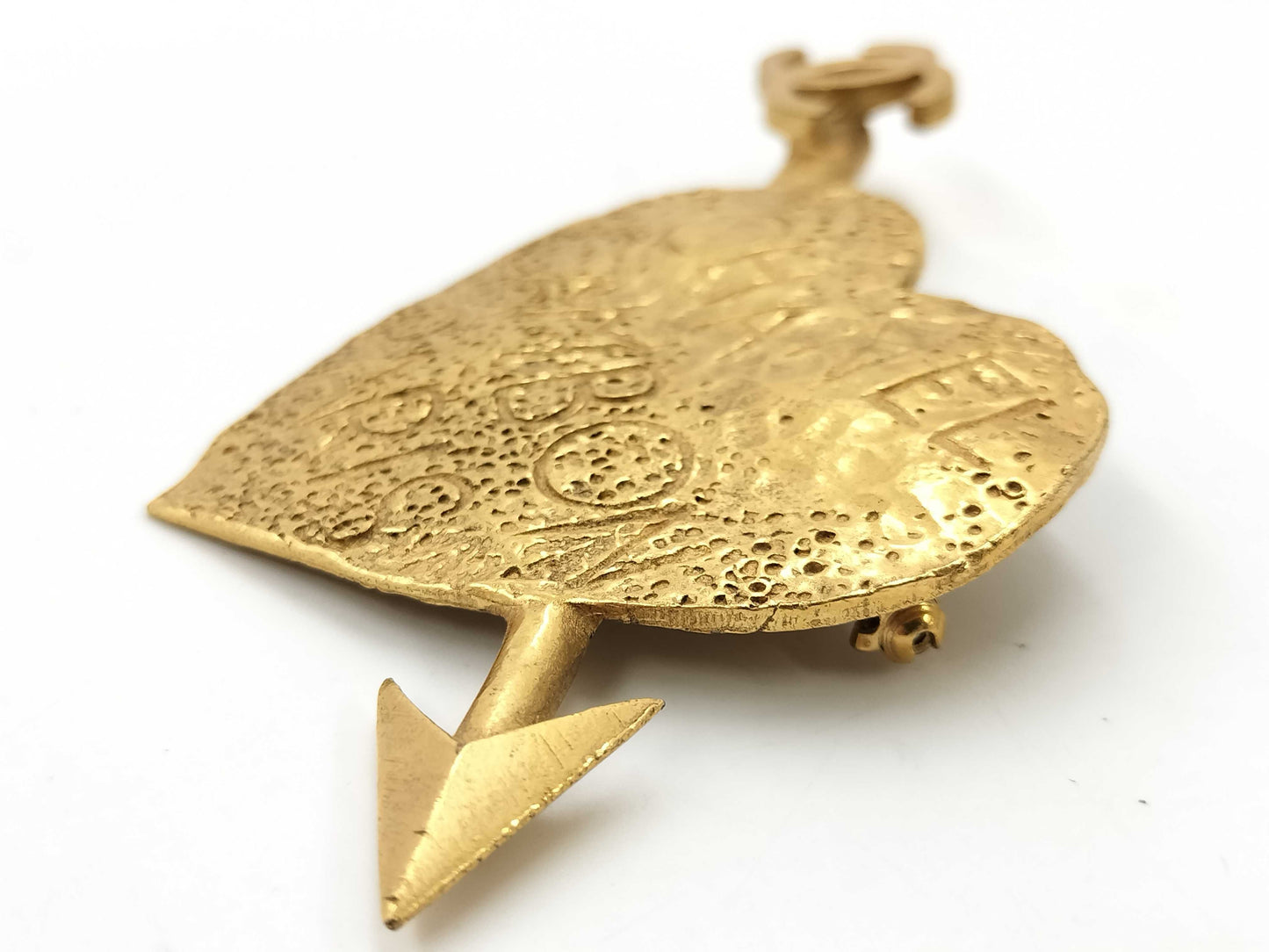 CHANEL 93A Brooch Heart Arrow Cocomark GP Gold Brooch