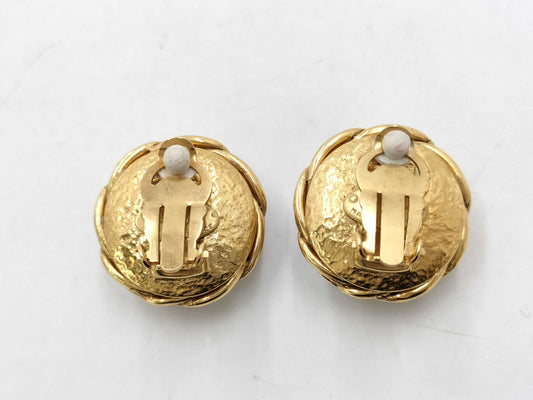 CHANEL 95P Faux Pearl Cocomark GP Gold Earrings