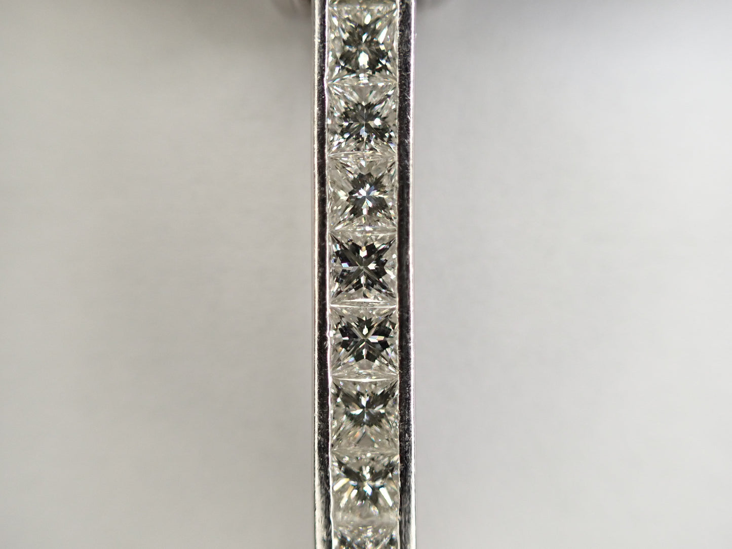 Cloth D1.95ct PT850 6.0g Pendant Top