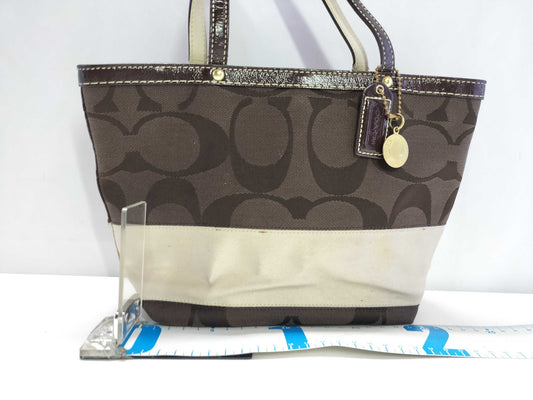 COACH Signature Coach Canvas Signature Tote Tote Bag