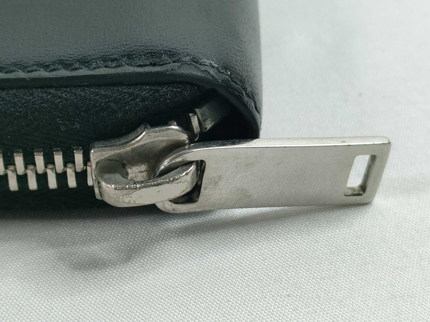 SAINT LAURENT YSL Logo Coin Case Black Coin Case