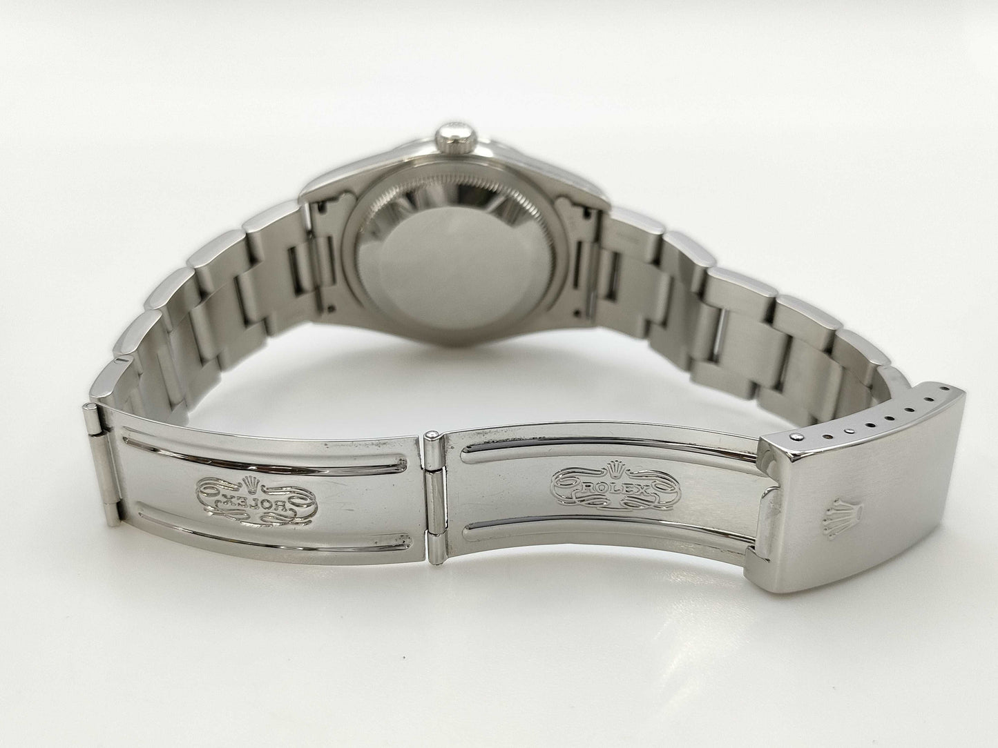 ROLEX 16220 D082540 Silver Dial Oyster Breath Men's Watch