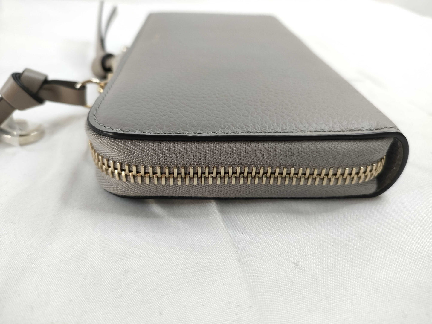 chloe Chloe ALPHABET Alphabet Long Wallet Wallet Gray Wallet