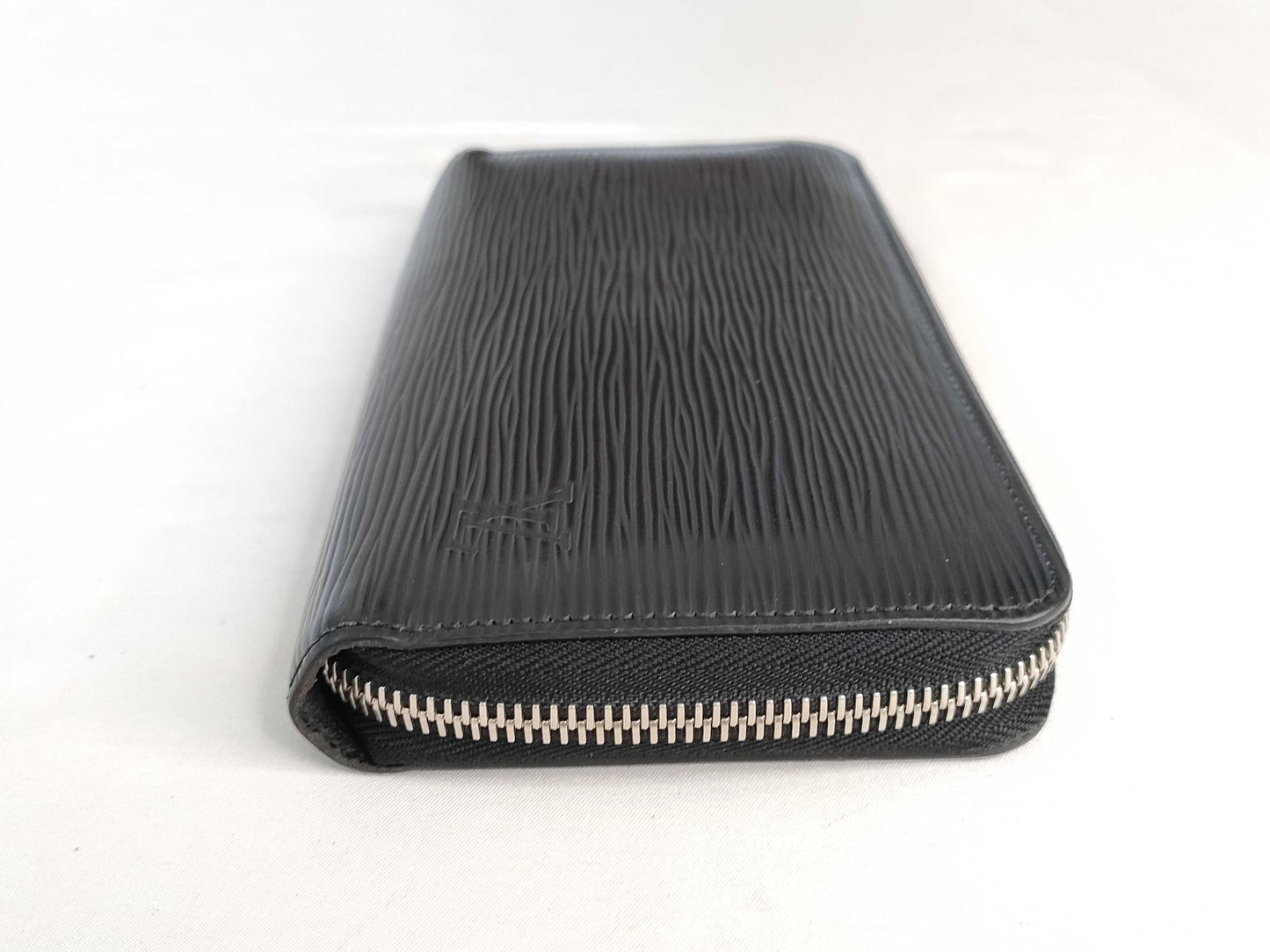 LOUIS VUITTON Epi Vuitton Zippy Wallet Epi M61857 CA2176 Wallet