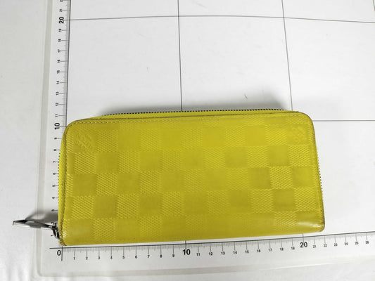 LOUIS VUITTON Vuitton Vertical Damier Anfini N62236 CA5124 Wallet