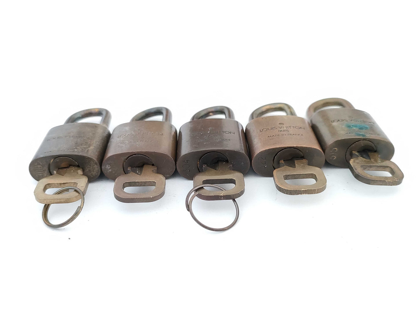 LOUIS VUITTON LOUIS VUITTON padlock 10 pieces Other accessories