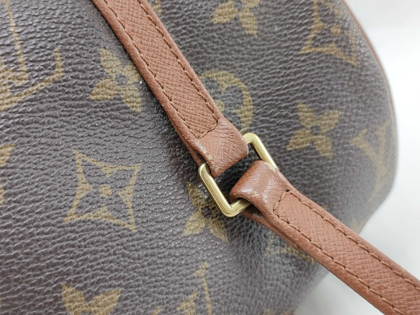 LOUIS VUITTON Monogram Vuitton Monogram Papillon 26 Handbag M51366 Handbag