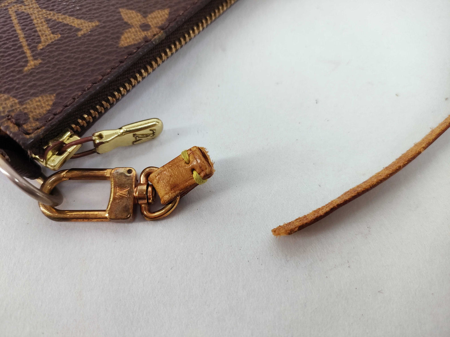 LOUIS VUITTON Monogram Vuitton Monogram Pochette Accessoir M51980 AR0080 Pouch