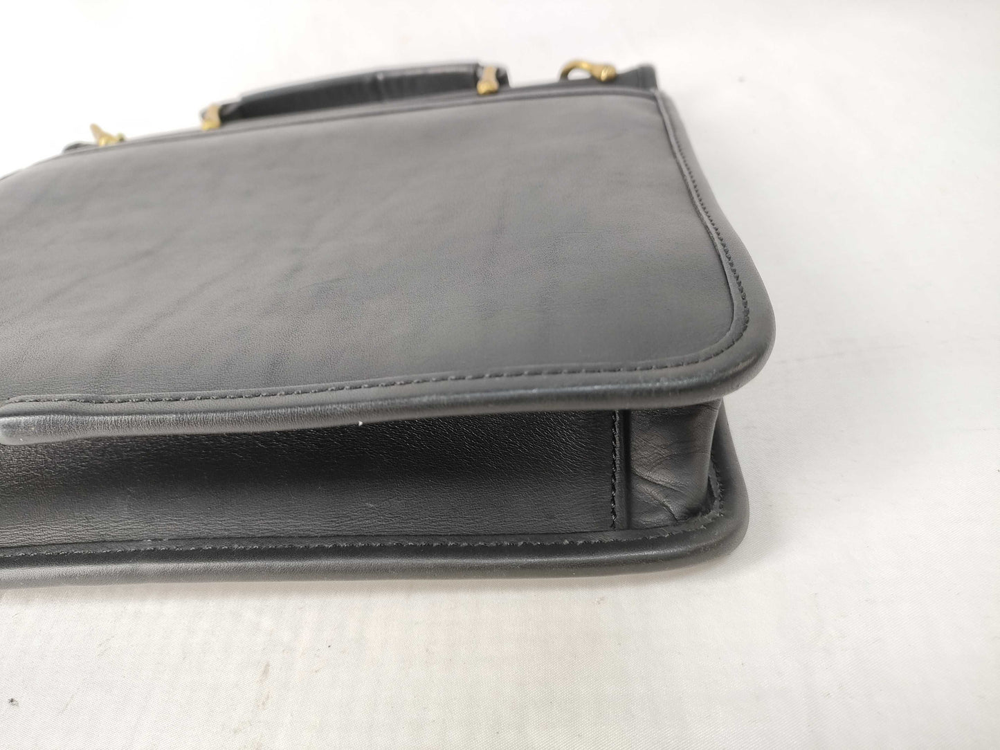 COACH Old Coach 801-08 Black Leather Handbag