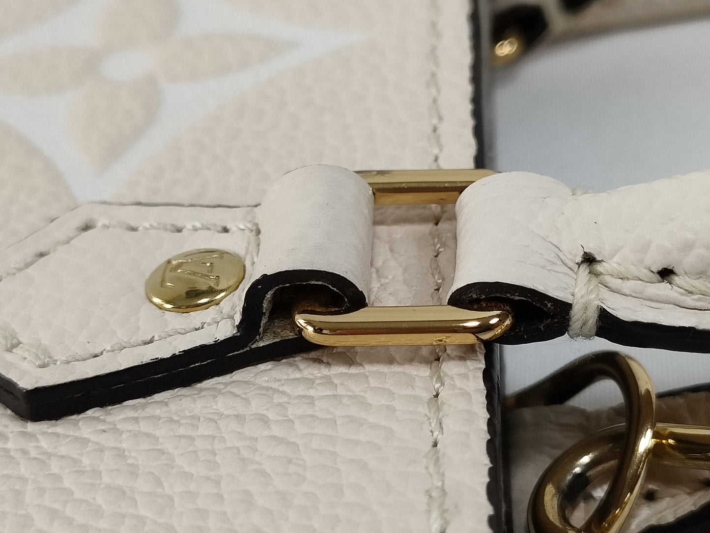 LOUIS VUITTON Monogram Unplanted LOUIS VUITTON Petit Sack Plastic Tote Bag M80449 Claim Saffron By-the-Pool Monogram Unplant Leather RFID Verified Tote Bag