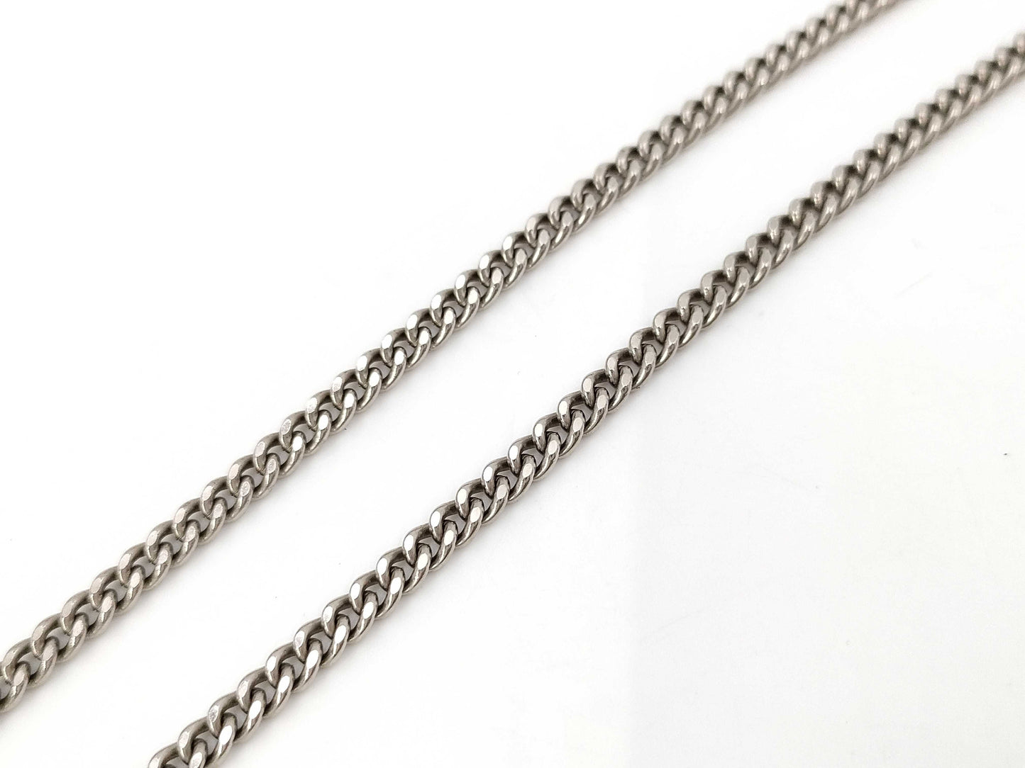 CHANEL Matlasse Plate Cocomark Silver 09P Long Necklace
