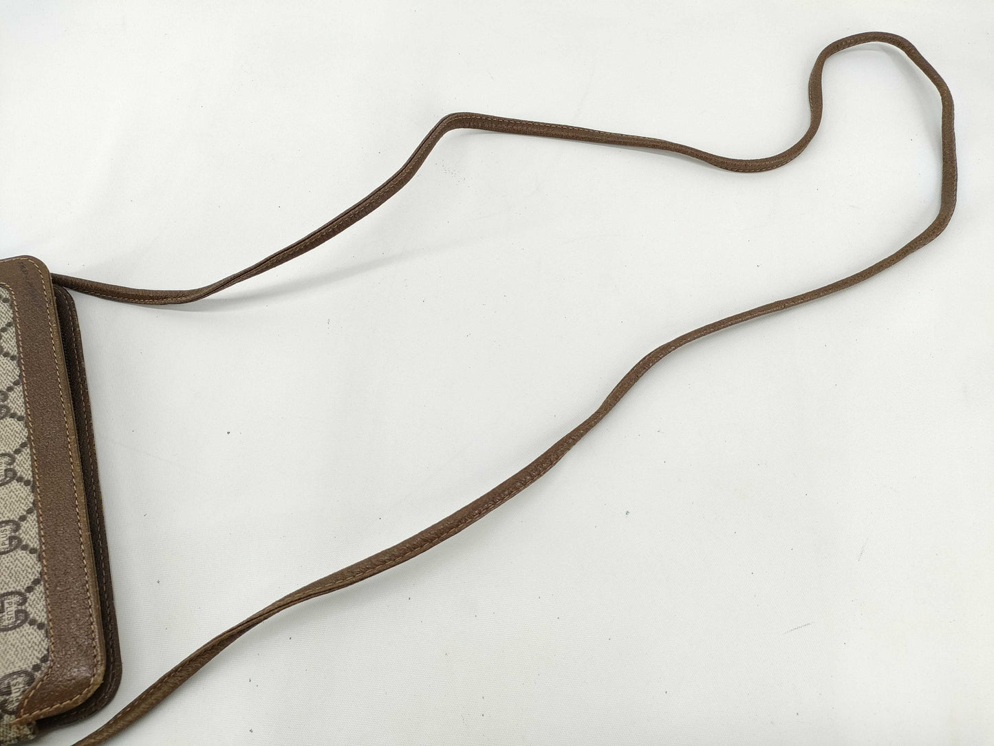 GUCCI GG Supreme Gucci Old Gucci GG Plus Shoulder Bag Beige