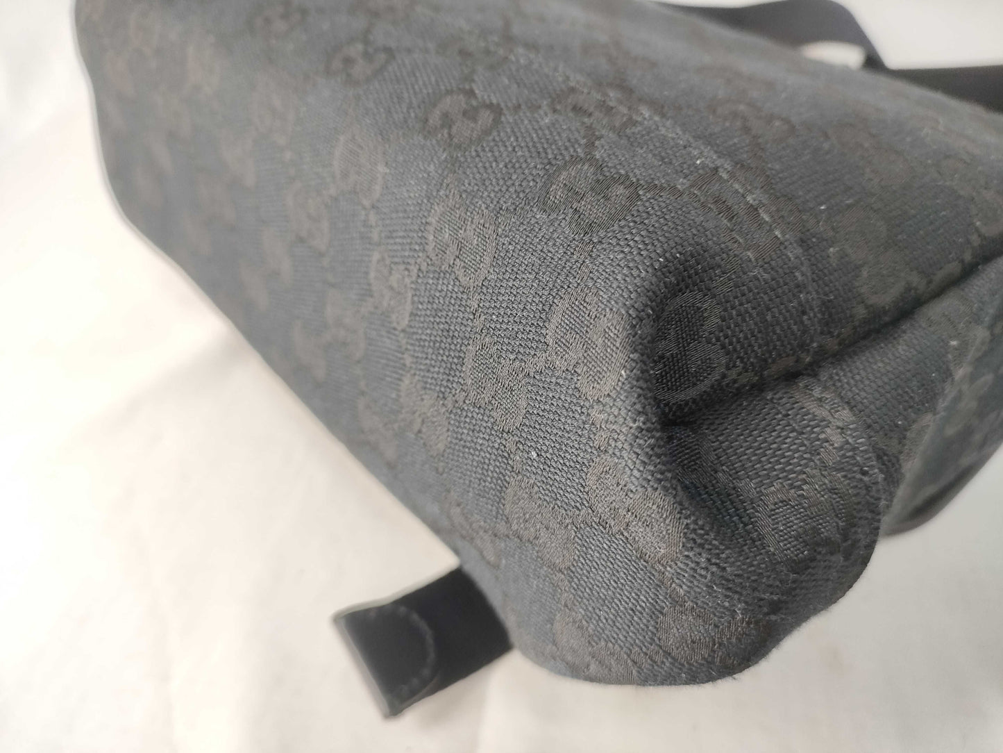 GUCCI GG Canvas Small Crossbody Bag 854745 Shoulder Bag