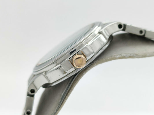 SEIKO V181-0AP0 570073 Shell Dial Solar Women's Watch