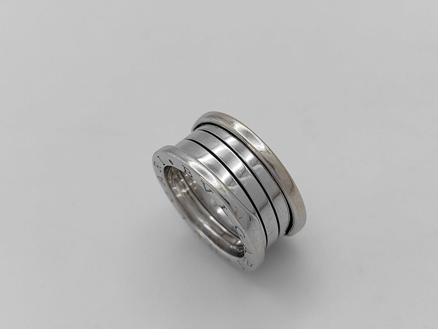 BVLGARI Bezero One #51 WG 750 10.1g Ring