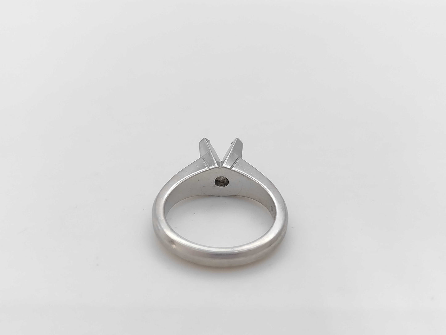 D0.905ct Pt900 11.6g Ring
