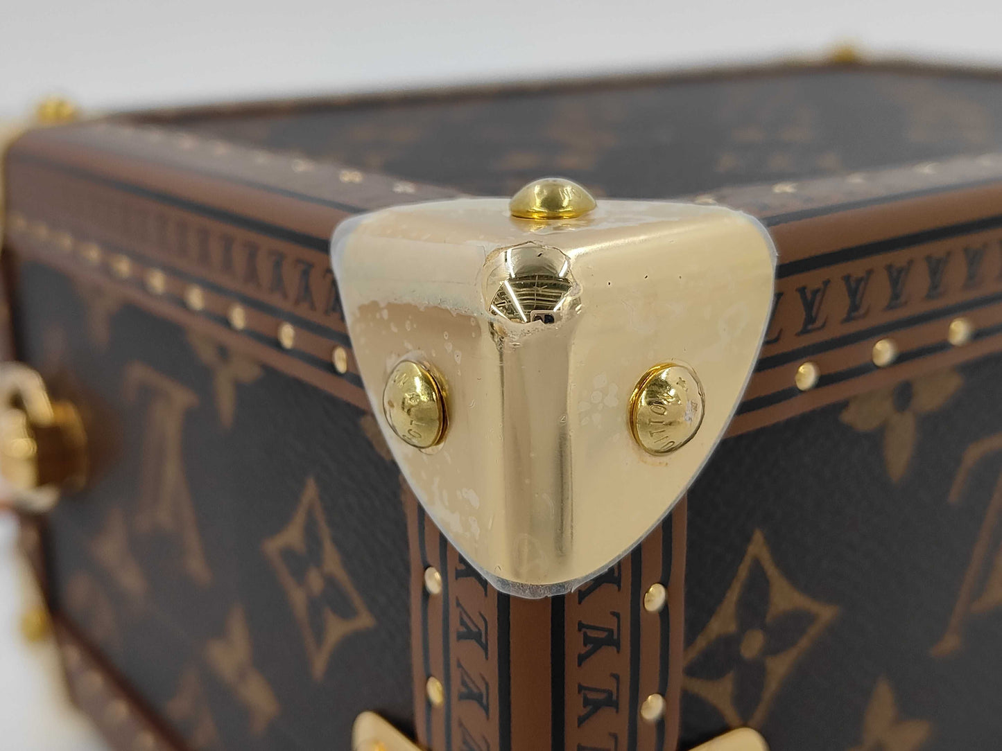 LOUIS VUITTON M20468 Monogram Petite Valise RFID-Verified Handbag with Shoulder Strap, Cloche, and Two Keys