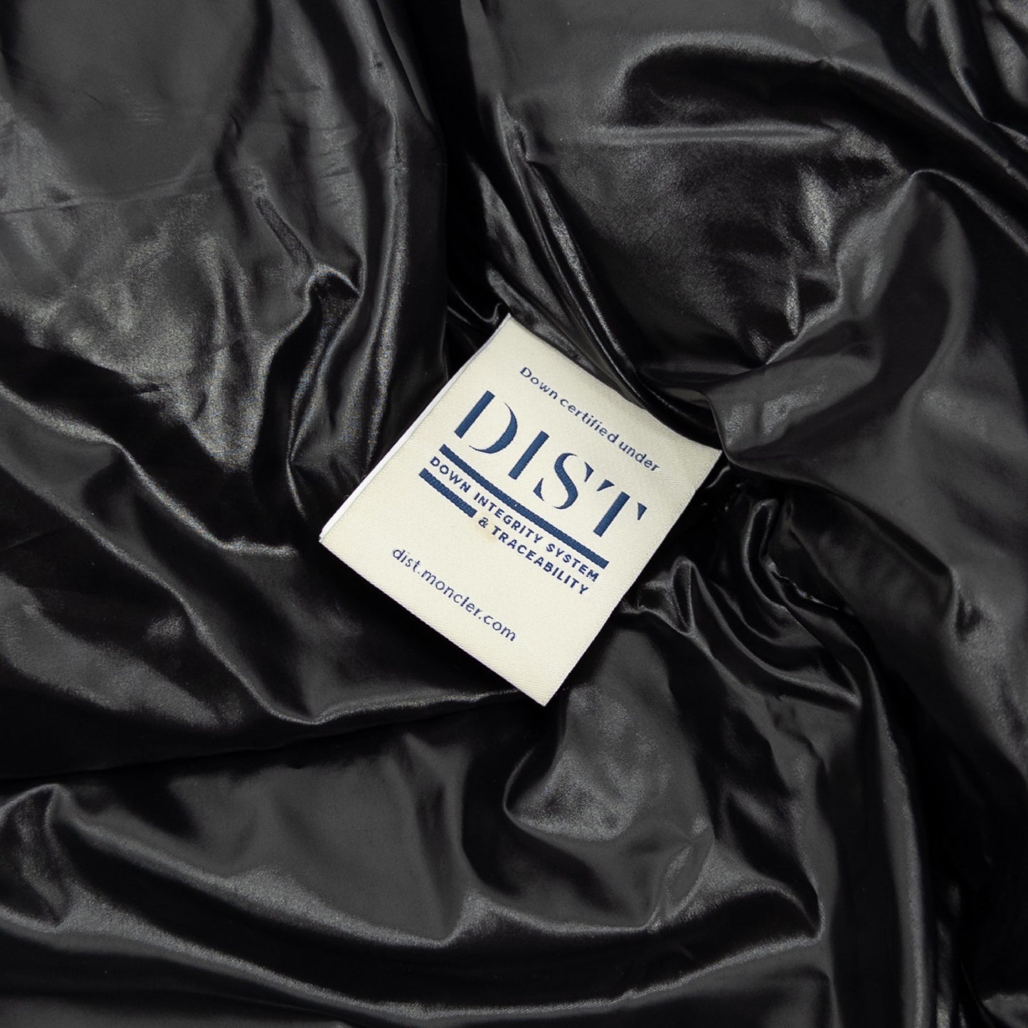 MONCLER MONCLER MONTCLA GIUBBOTTO 2020 Size 0 Down Jacket Made in Romania Domestic Distributor Listed Other Apparel